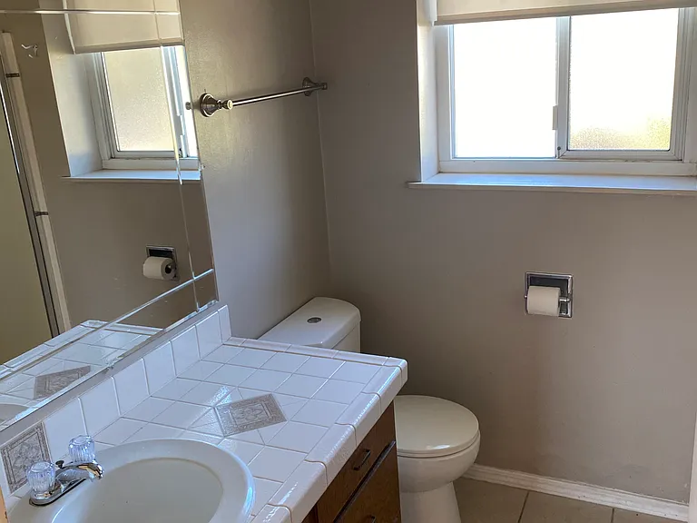 1708 Camino Del Oro — Photo 21