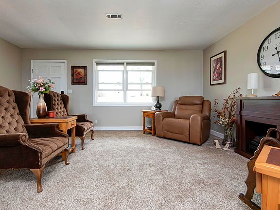 5th image of 48 Clearspring Road