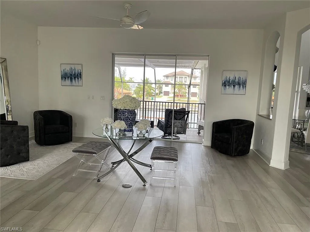 3 bed, 4.0 bath, 3395 sqft, $36,000 — Photo 4
