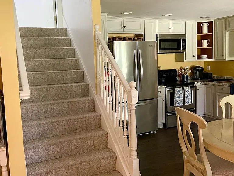 60 Milliken Mills Rd — Photo 12