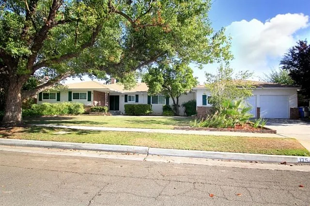 1754 E Stuart Ave photo 1