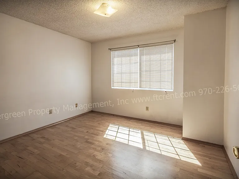 1301 University Ave #C301 — Photo 21