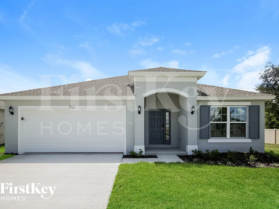 702 Yeager Ct