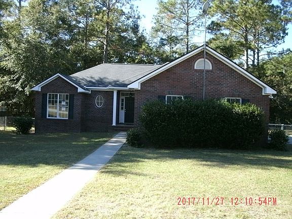 4th image of 100 Leighton Dr