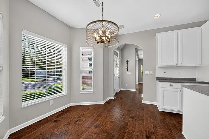 15552 Smithfield Dr — Photo 14
