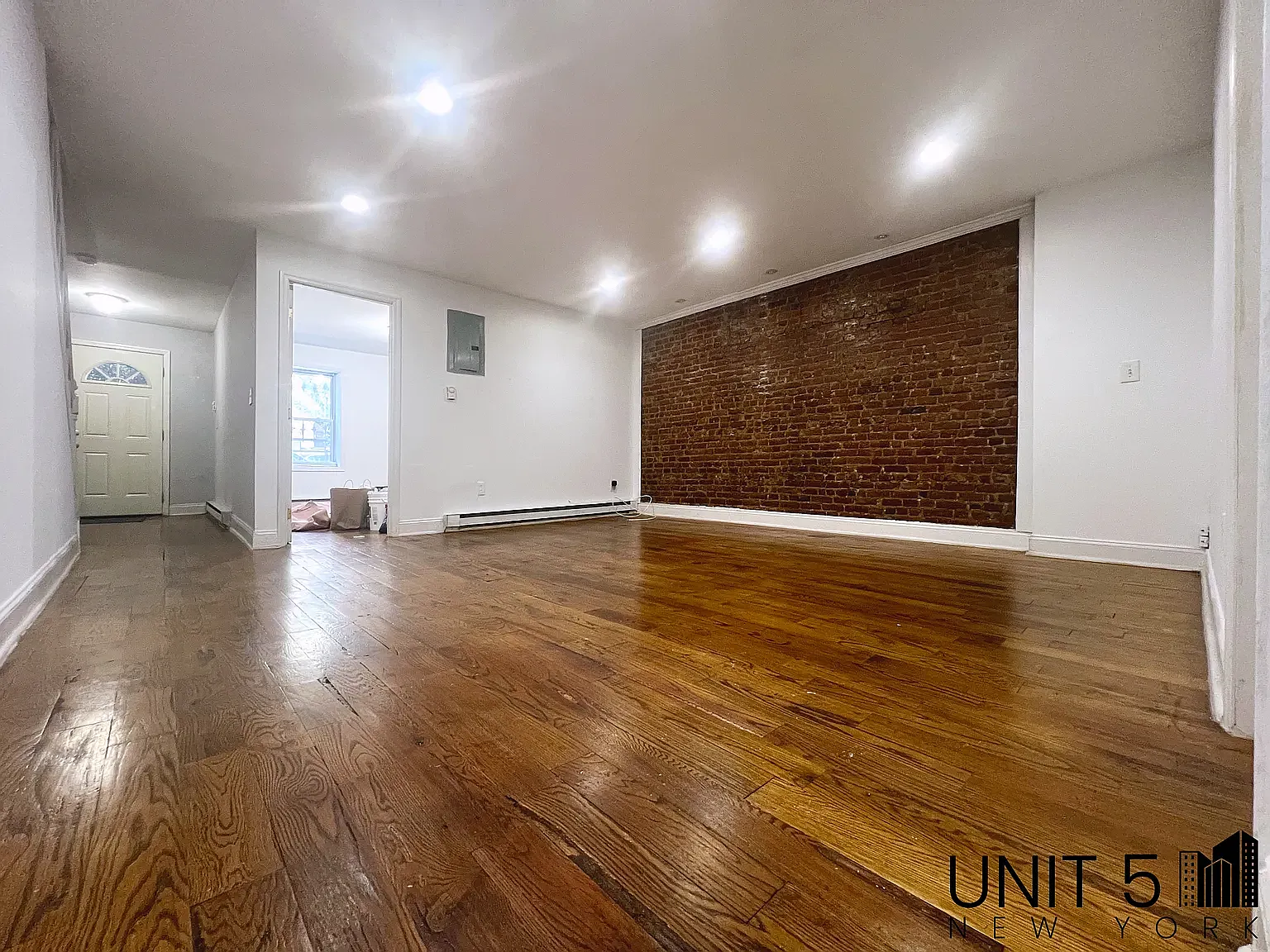 402 Chauncey Street — Photo 3