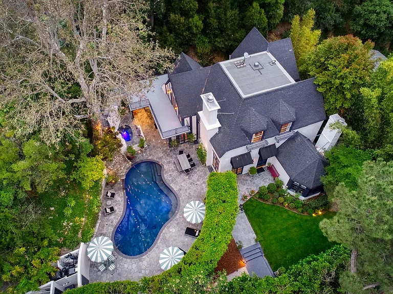 2050 Laurel Canyon Blvd — Photo 48