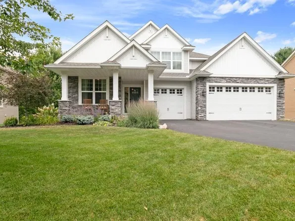 2460 White Pine Way, Stillwater, MN 55082