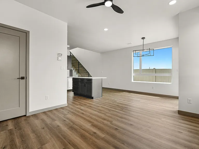 353 Toms Canyon Dr #1 — Photo 21