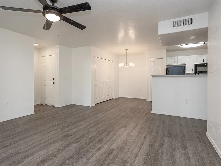 Marana Apartments