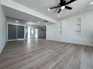 14117 Wimbleton Dr, Victorville, CA 92395