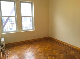 2310 29th Ave APT 2R, Astoria, NY 11102