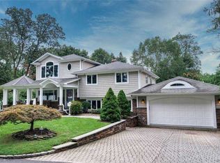14 Furman Pl, East Norwich, NY 11732