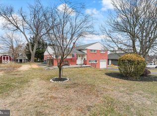 439 Burns Dr, Springfield, PA 19064