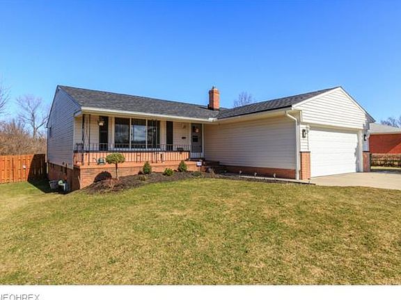 2nd image of 26645 Sandy Hill Dr