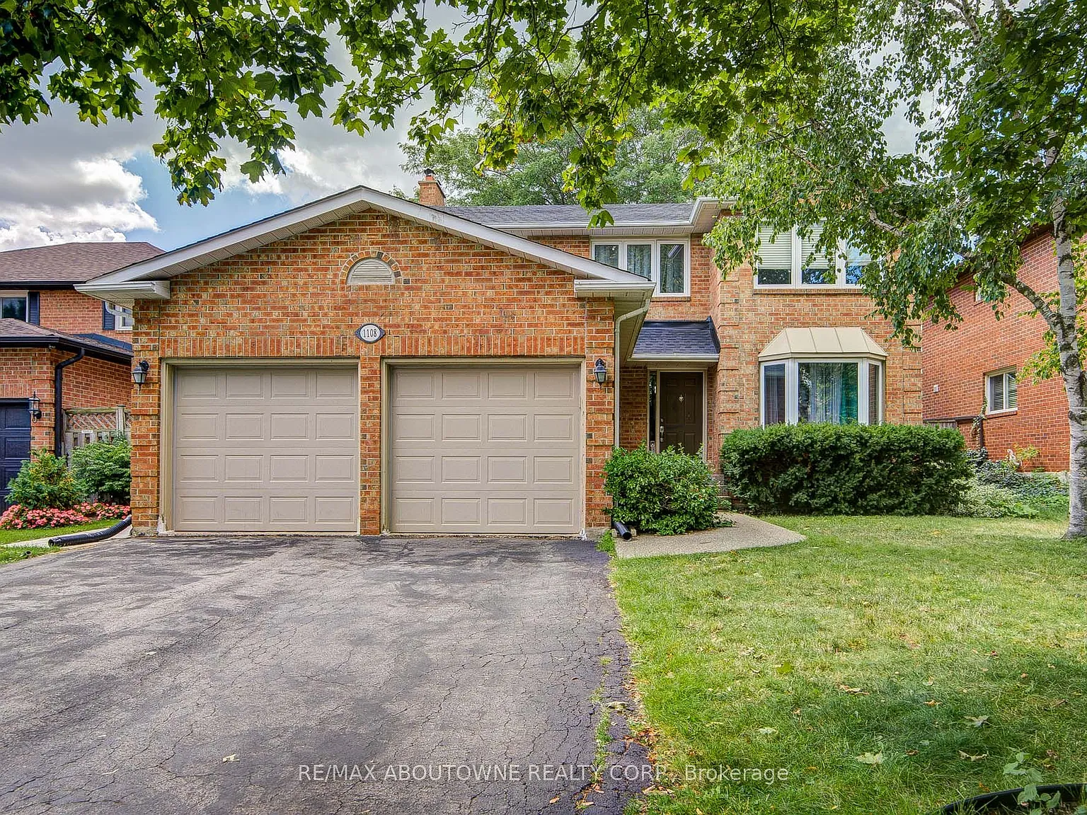 2 bed, $2,600 — Photo 3