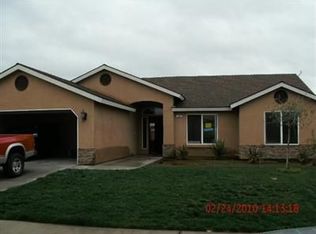 226 N 5th St, Orange Cove, CA