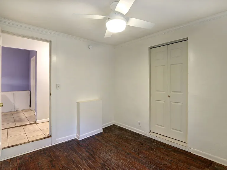 730 E Anderson St — Photo 34