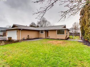 147 SE Palmblad Dr, Gresham, OR 97080
