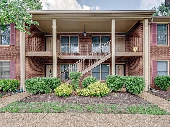 2nd image of 309 Westfield Dr