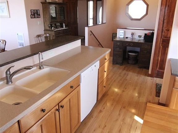 Hard surface counter tops and hickory cabinets