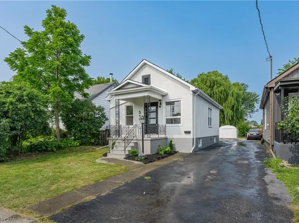 51 Queen St S, Thorold, ON L2V 3N2