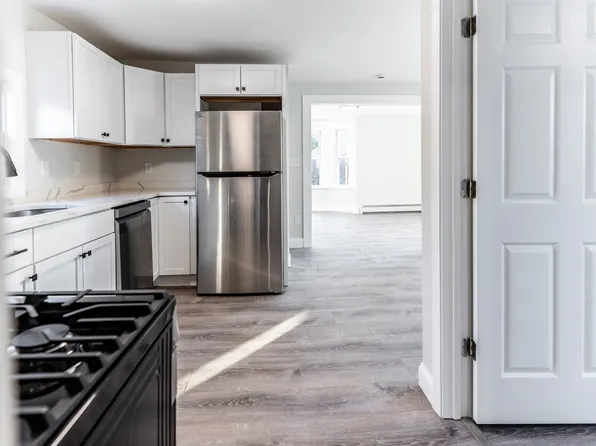 17 Bickerton St, Lynn, MA 01904