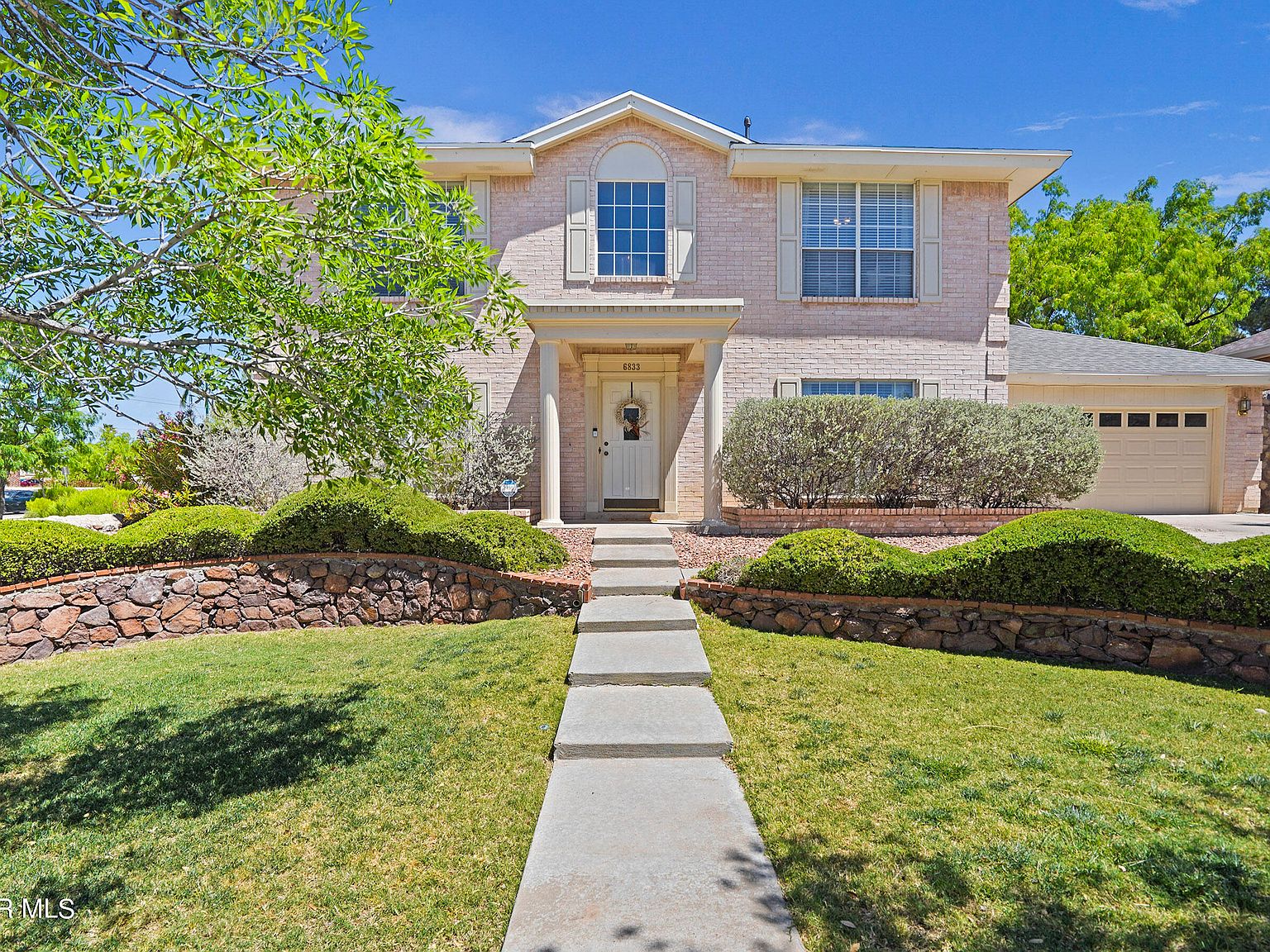 6833 Canyon Run Dr, El Paso, TX 79912 | MLS #881292 | Zillow