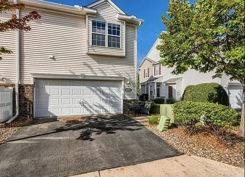 10997 Oak Grove Cir Photo 1