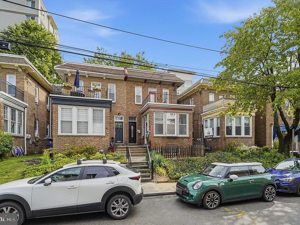 1 W Athens Ave #C