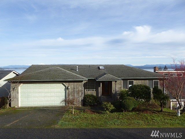 1st image of 1335 Rainbow Ln