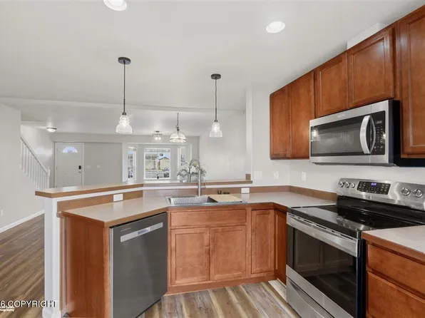 194 Matthew Paul Way #3, Anchorage, AK 99504