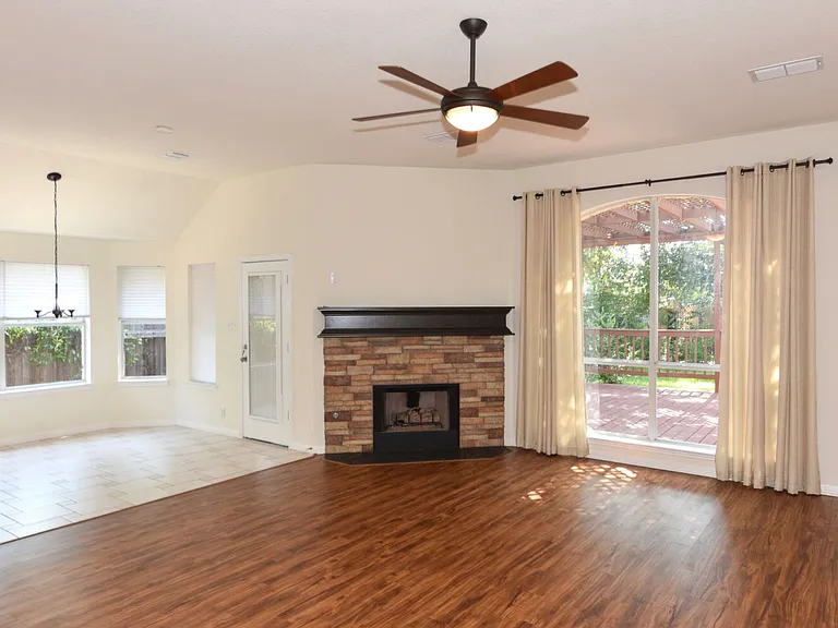 15001 Calaveras Dr — Photo 29