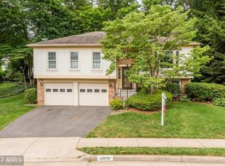 6078 Burnside Landing Dr, Burke, VA 22015