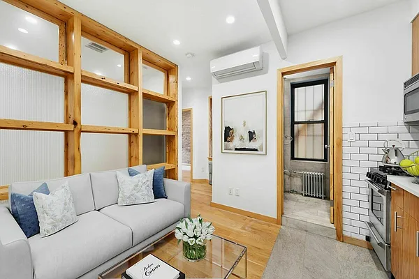Rented by BH Brokerage Group | media 8