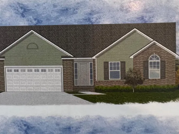 928 Preserve Ln, White Lake, MI 48386
