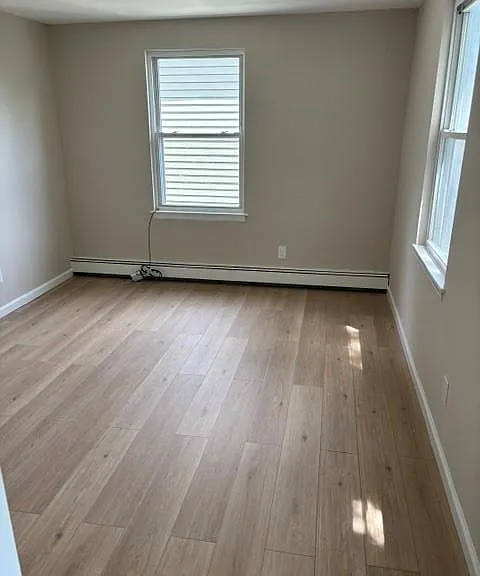 40 S Bayles Ave #UPPER — Photo 6