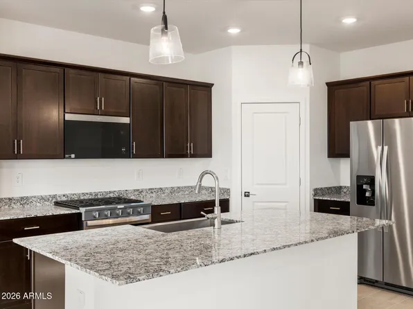 35248 N FLORA Way, San Tan Valley, AZ 85144