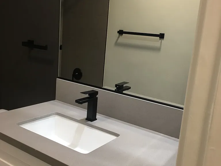The Azul Apartments — Photo 13