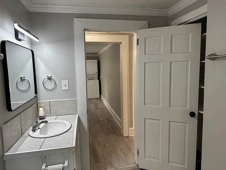 1348 Brookwood Dr — Photo 6