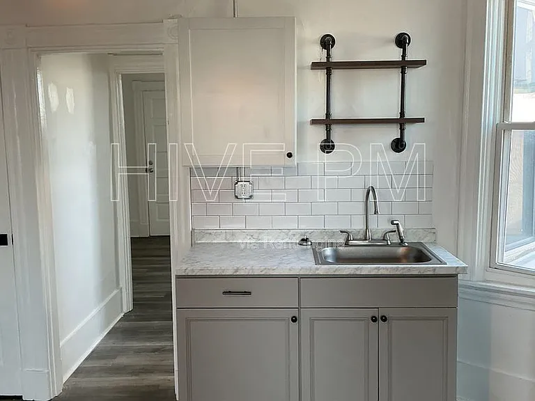 4539 Montgomery Rd #2 — Photo 7