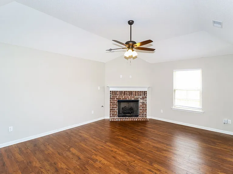 1075 Carib Loop W — Photo 5