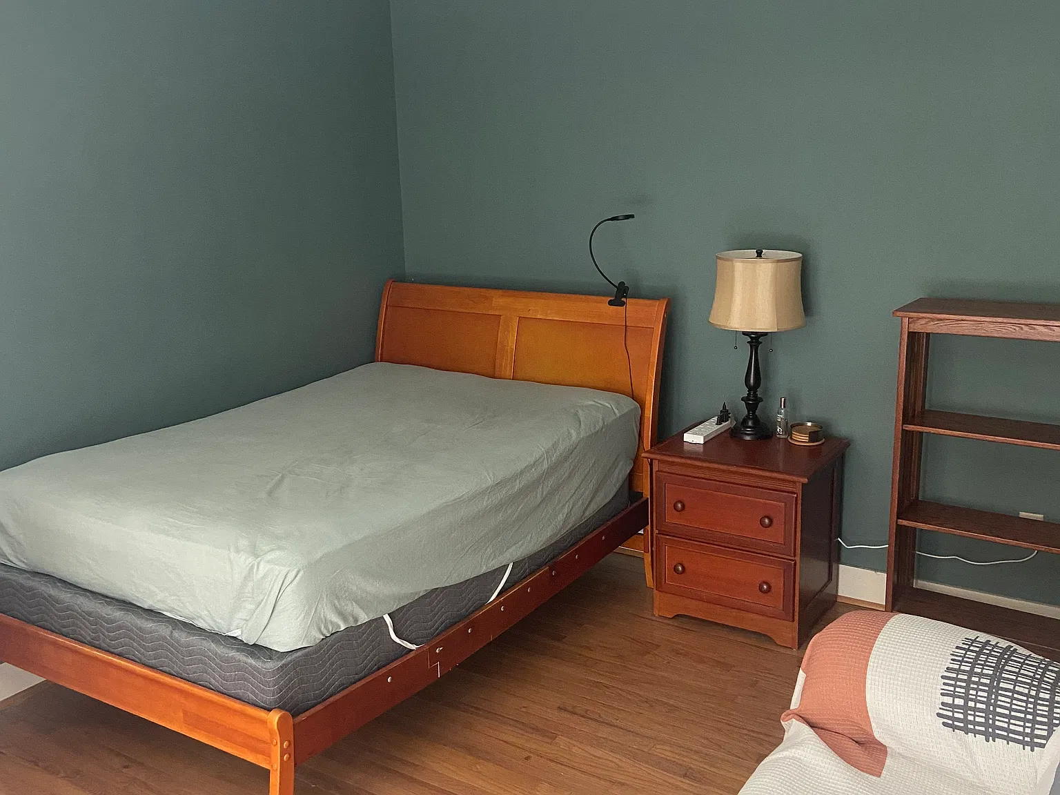1 bed, 500 sqft, $1,650 — Photo 2