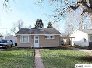 7069 Franklin St, Omaha, NE 68104