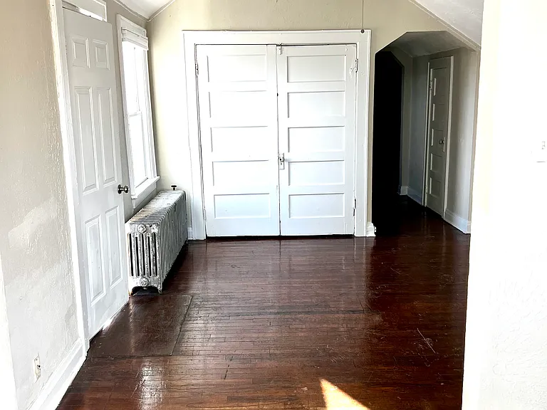 2722 Short Vine St #17 — Photo 7