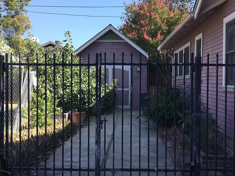 3157 Casita Way — Photo 10