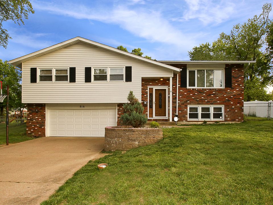 1st image of 816 Slippery Rock Dr