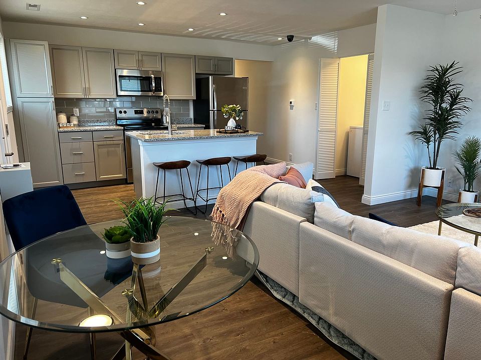 1st image of 3024 Pemberly Dr APT 2