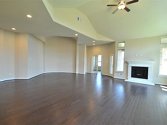 5th image of 3311 Elizabeth Springs Ct