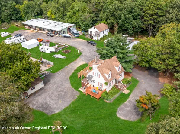 366 Oak Glen Road, Howell, NJ 07731